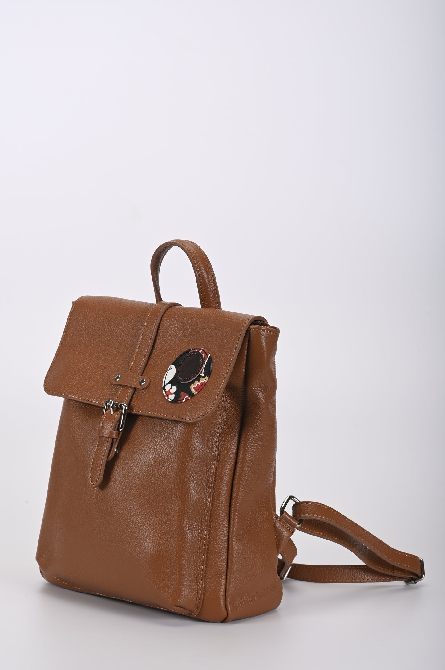 Zaino in pelle color tabacco