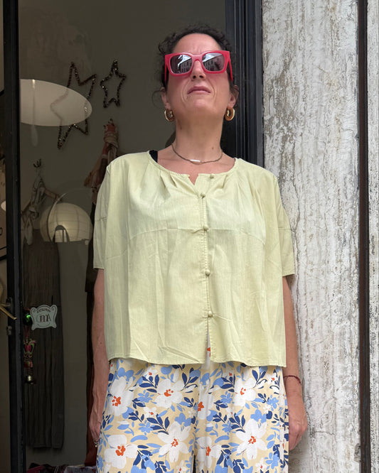 Camicetta leggera gialla