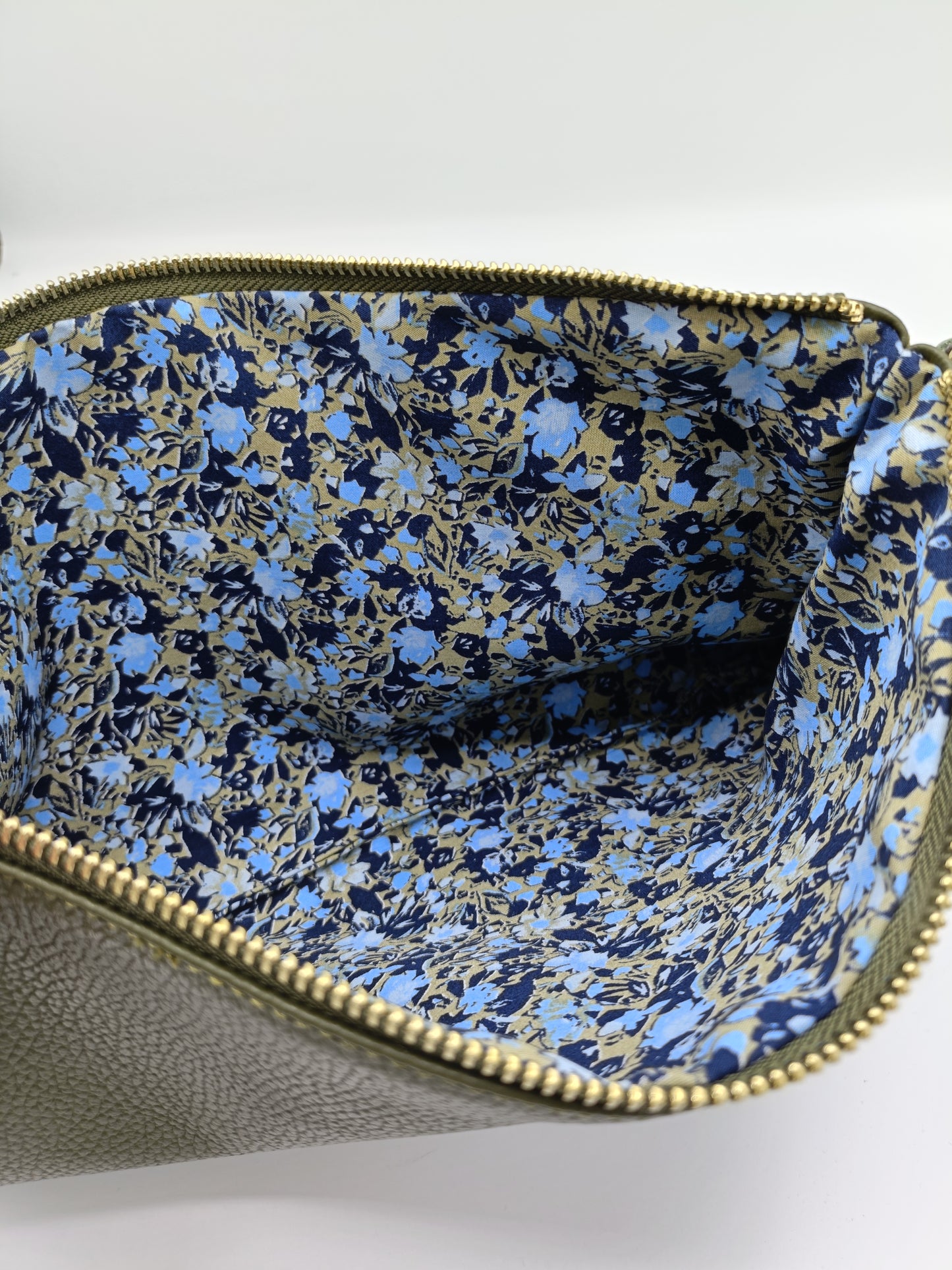 Borsa Mixina in pelle verde militare